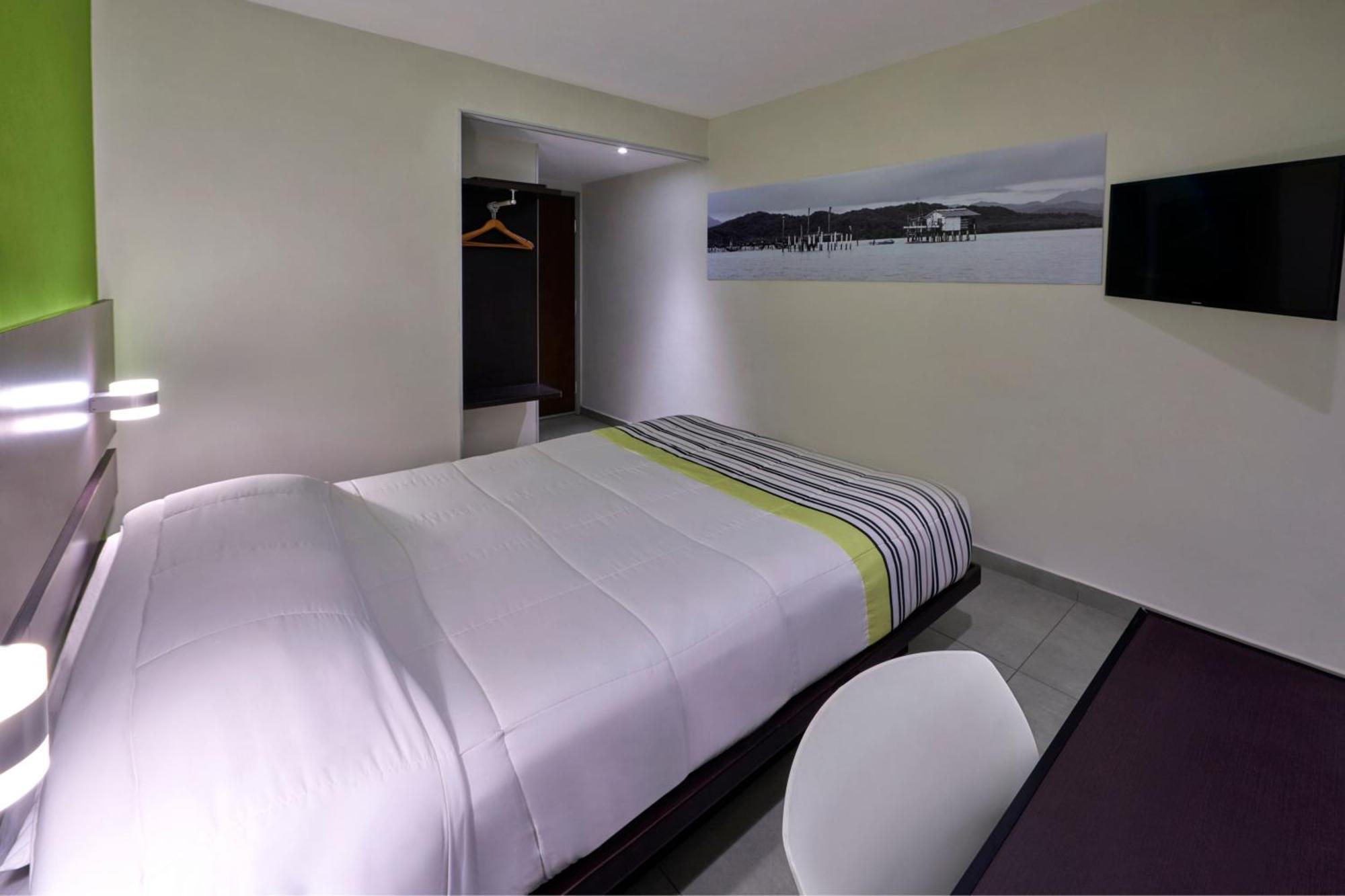 ซิตี้ เอ็กซ์เพรส จูเนียร์ กังกุน Hotel แคนคูน ภายนอก รูปภาพ