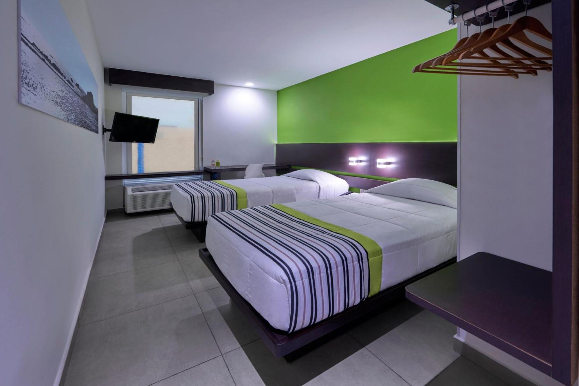 ซิตี้ เอ็กซ์เพรส จูเนียร์ กังกุน Hotel แคนคูน ภายนอก รูปภาพ