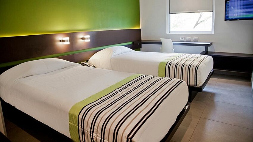 ซิตี้ เอ็กซ์เพรส จูเนียร์ กังกุน Hotel แคนคูน ภายนอก รูปภาพ